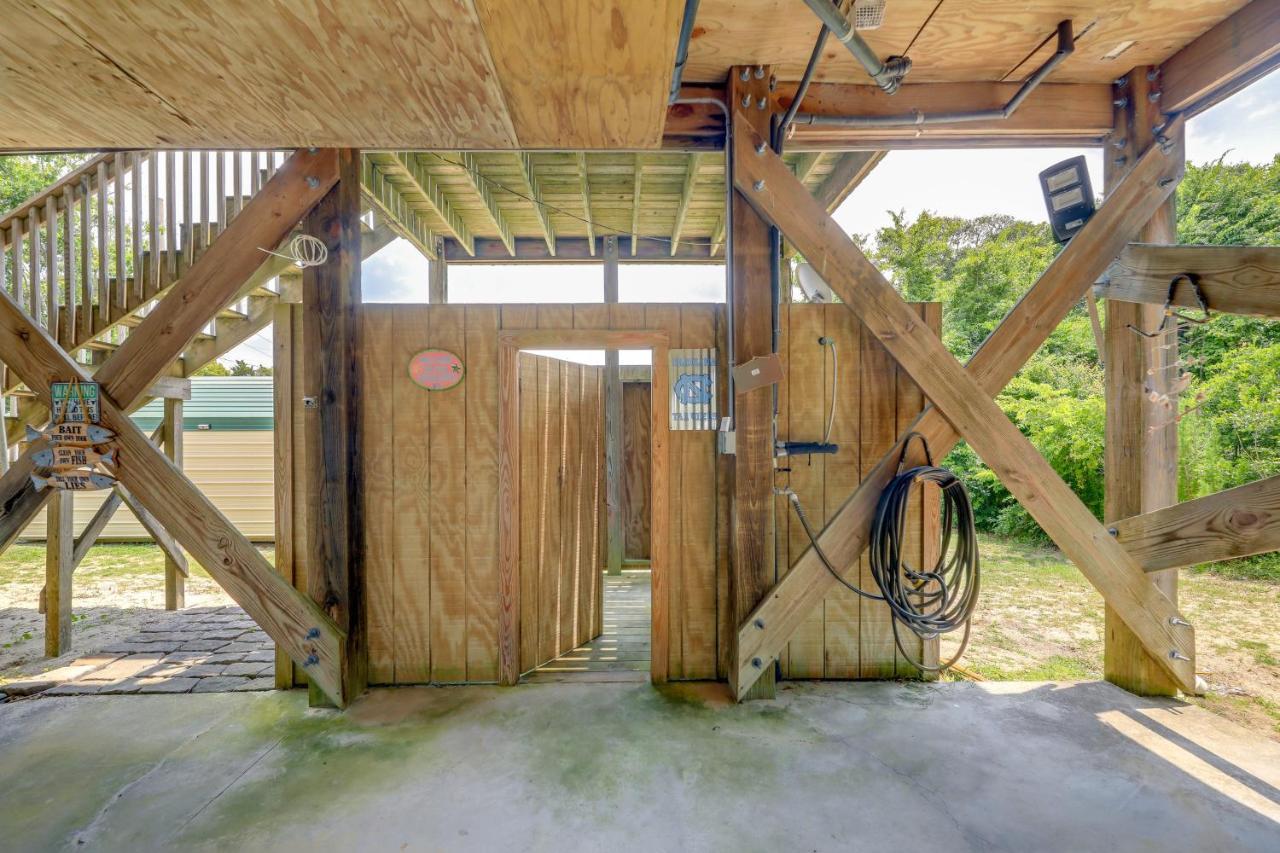 Coastal Emerald Isle Retreat With Deck And Grill! エクステリア 写真