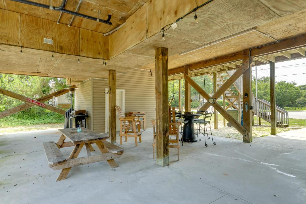 Coastal Emerald Isle Retreat With Deck And Grill! エクステリア 写真