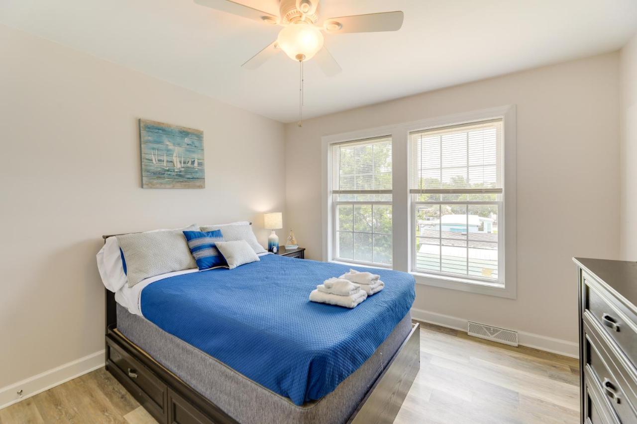Coastal Emerald Isle Retreat With Deck And Grill! エクステリア 写真